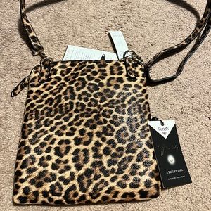Chico’s Pursen Lit Crossbody purse